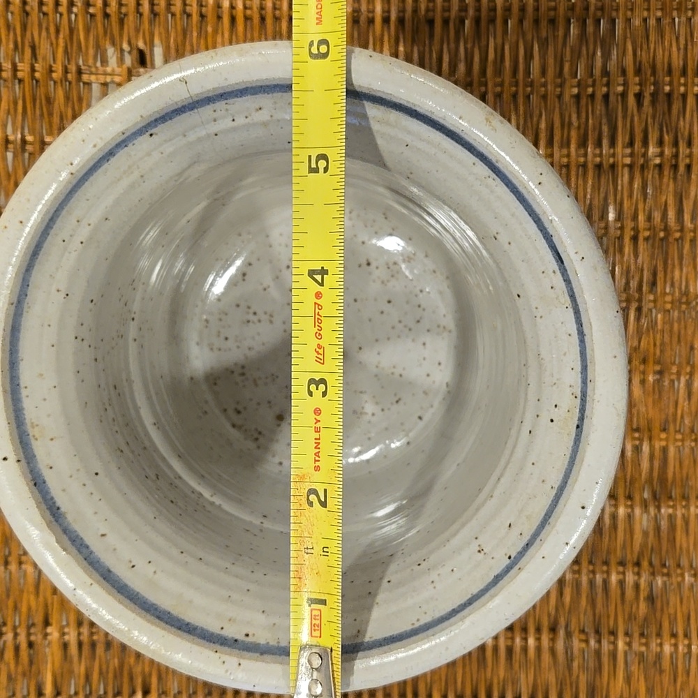 HANDMADE Vintage Glazed Pottery Bread Baker or Utensil Holder - Picture 4 of 7